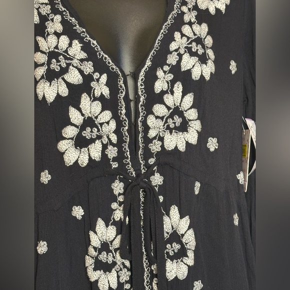NWT Free People Embroidered Fable Midi Black And White Floral Boho Dress XS $168 - Picture 6 of 15